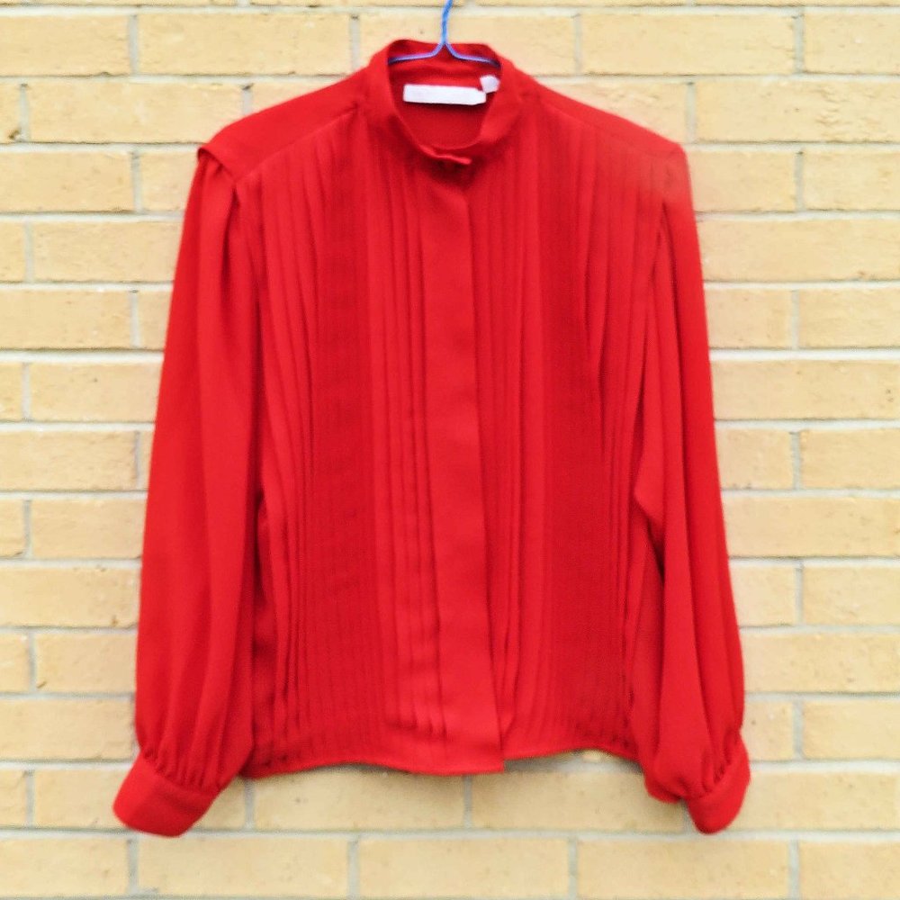 Laura and Jayne Red Dressy Blouse size 14 - preowned